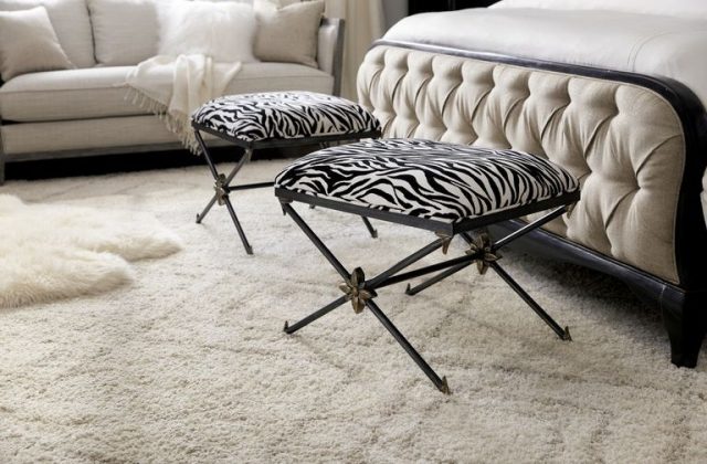 Банкетка HOOKER FURNITURE SANCTUARY ZEBRE BED BENCH
