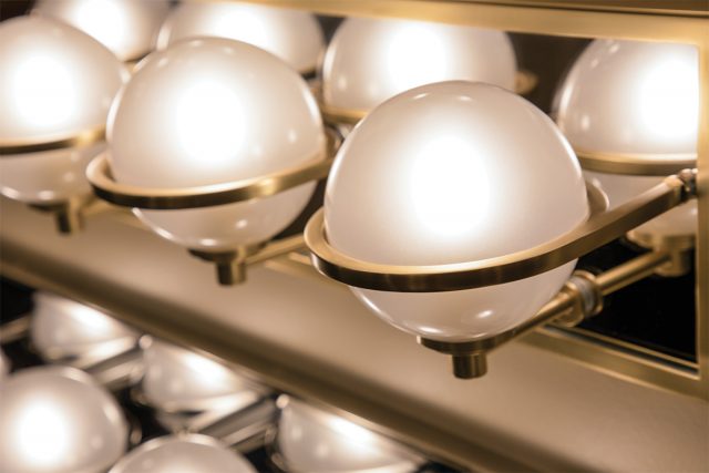 Бра Hudson Valley Lighting Axiom