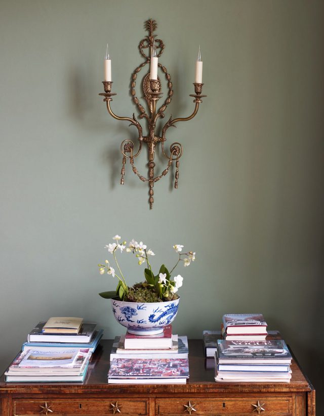 Бра VAUGHAN Adam Wall Light