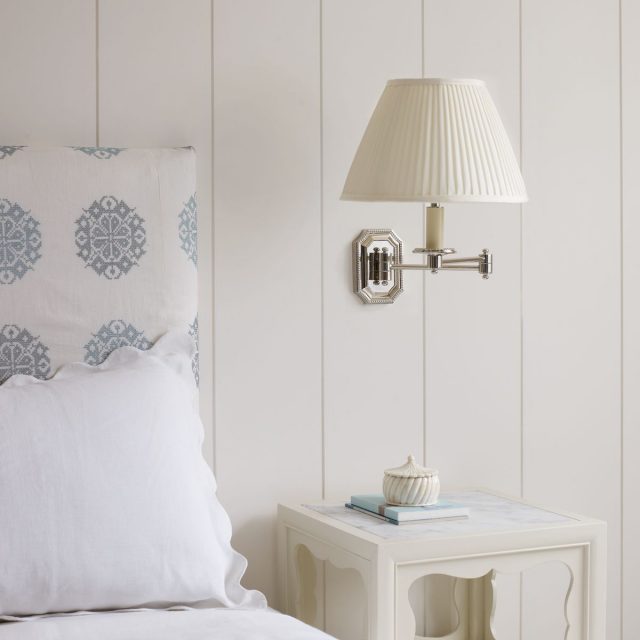 Бра VAUGHAN Billington Swing Arm Wall Light