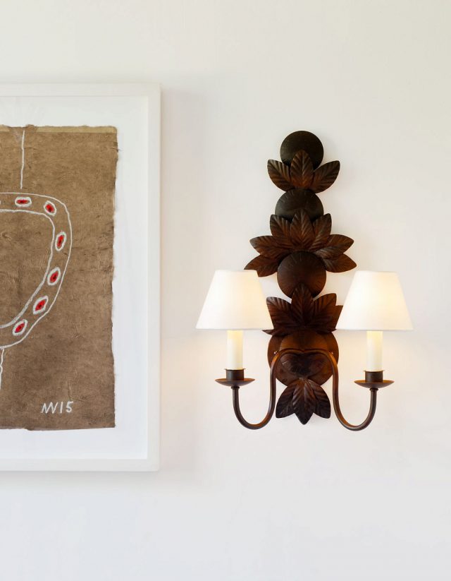 Бра VAUGHAN Cassis Iron Leaf Wall Light