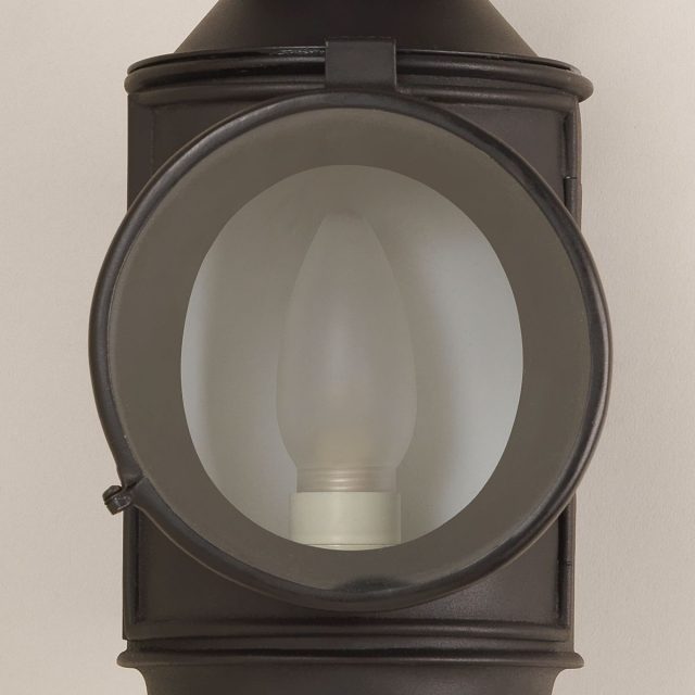 Бра VAUGHAN Darlington Wall Lantern