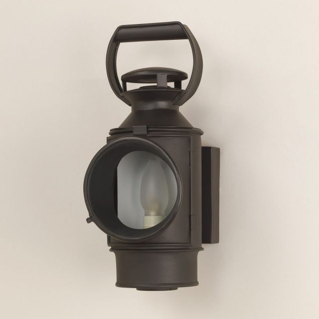 Бра VAUGHAN Darlington Wall Lantern