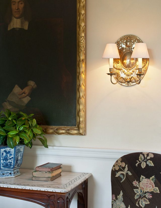 Бра VAUGHAN Early Dutch Sconce Wall Light