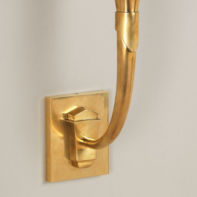Бра VAUGHAN Flanders Horn Wall Light