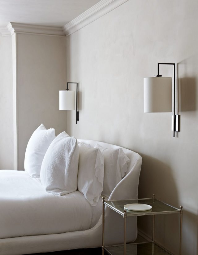 Бра VAUGHAN Lewes Long Arm Wall Light