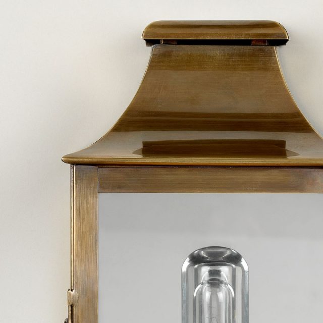 Бра VAUGHAN Powis Wall Lantern