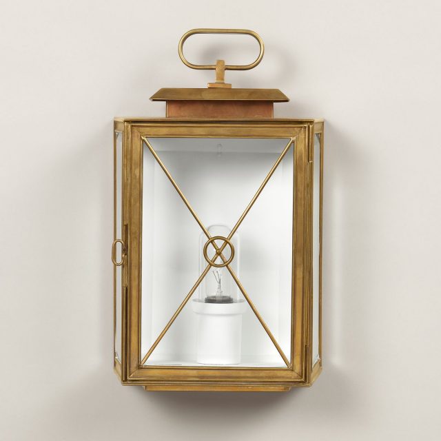 Бра VAUGHAN Richmond Wall Lantern