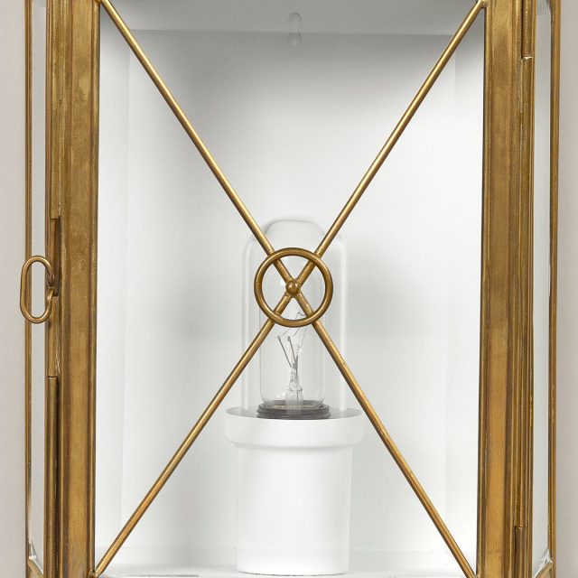 Бра VAUGHAN Richmond Wall Lantern