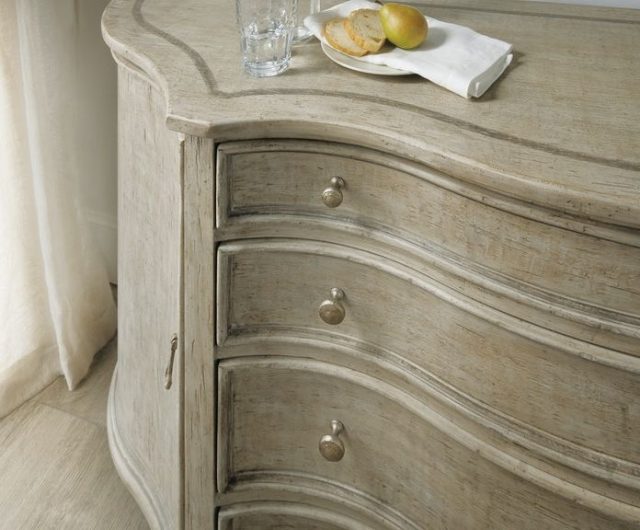 Буфет HOOKER FURNITURE POLINGNANO BUFFET