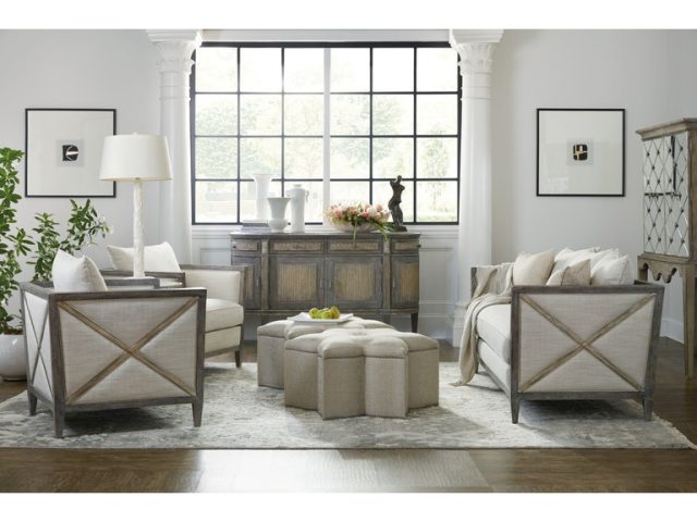 Буфет HOOKER FURNITURE SANCTUARY MADEMOISELLE SERVER
