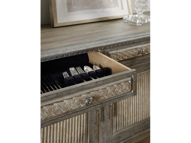 Буфет HOOKER FURNITURE SANCTUARY MADEMOISELLE SERVER