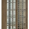 Витрина HOOKER FURNITURE Sundance Chienese Display