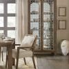Витрина HOOKER FURNITURE Sundance Chienese Display