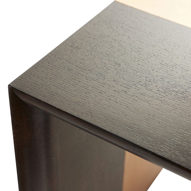 Декоративный стол ARTERIORS Kiersten