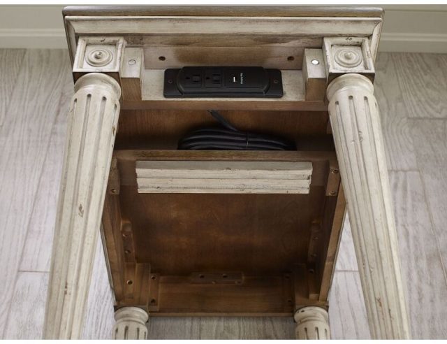 Декоративный стол American Drew Charging Chairside Table