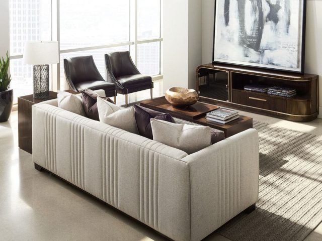 Декоративный стол CARACOLE Moderne