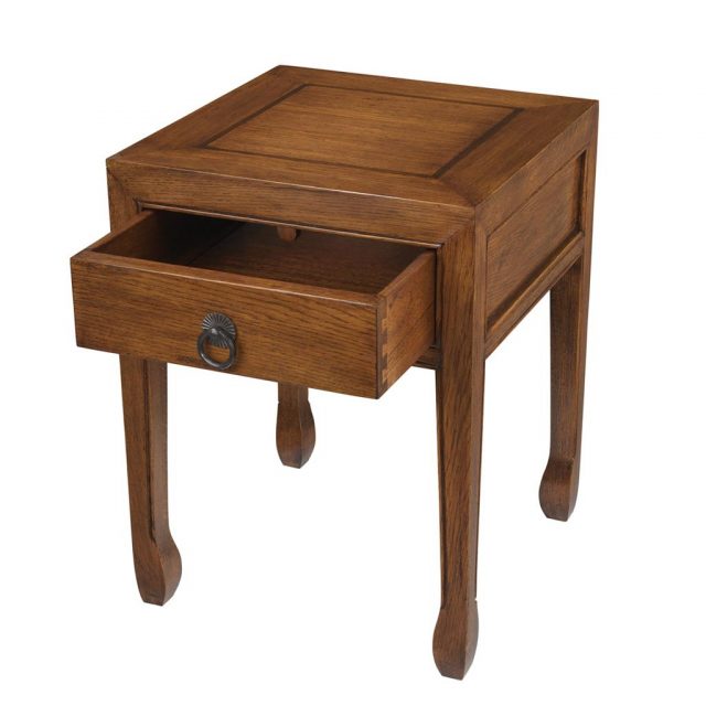 Декоративный стол EICHHOLTZ Side Table Chinese Low