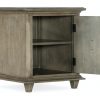 Декоративный стол HOOKER FURNITURE POLTRONA CHAIRSIDE CHEST