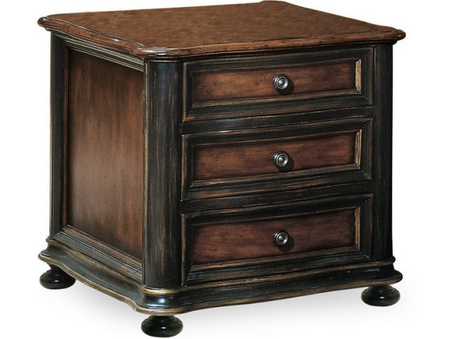 Декоративный стол HOOKER FURNITURE Preston Ridge Chairside Chest