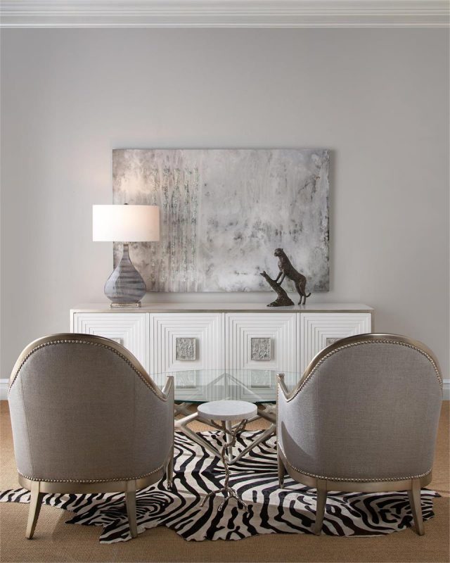 Декоративный стол John-Richard Twisted Martini Table