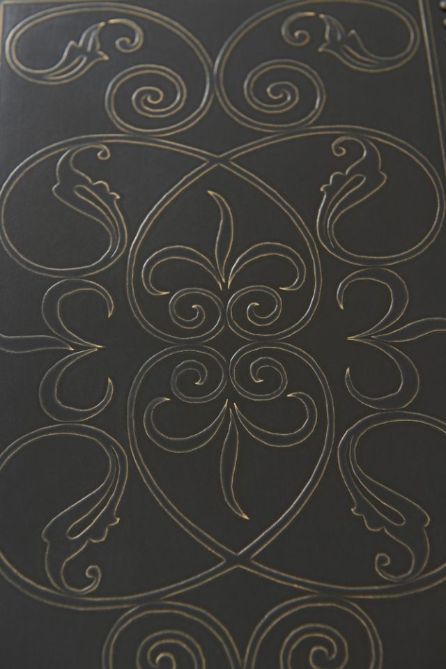 Декоративный стол Theodore Alexander ENGRAVED WHATNOT ACCENT TABLE