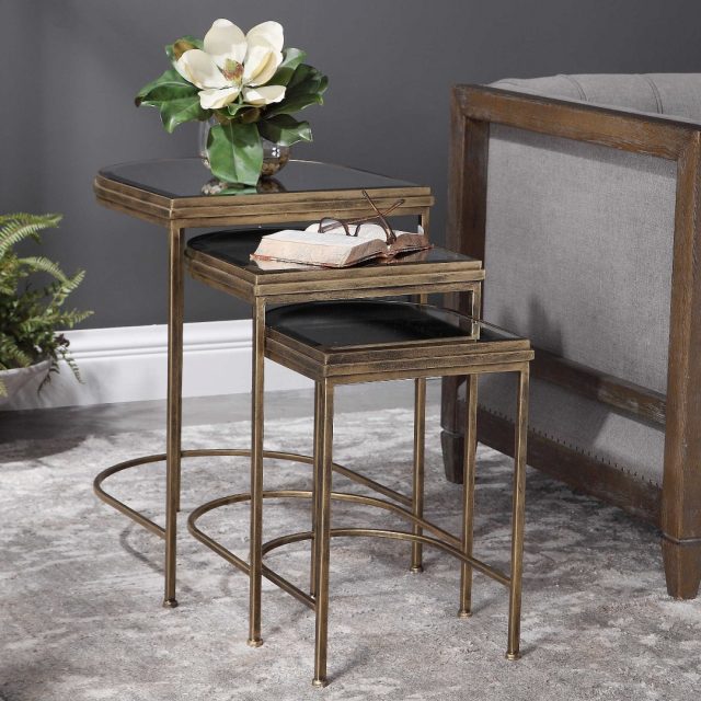 Декоративный стол UTTERMOST India Nesting