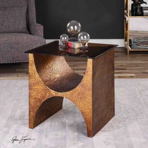 Декоративный стол UTTERMOST RAFAELE