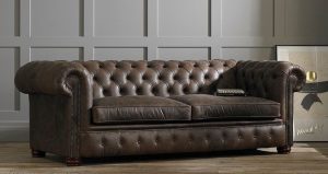 Диван-кровать Distinctive Chesterfields LONDON BED 3-х местный