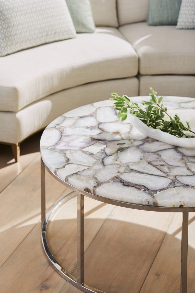 Коктейльный стол CARACOLE A Stones Throw