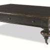 Коктейльный стол Century Furniture Grand Oak