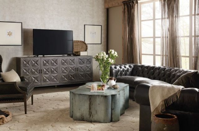 Коктейльный стол HOOKER FURNITURE Beaumont Cocktail Table