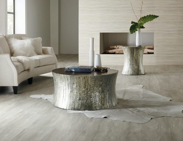 Коктейльный стол HOOKER FURNITURE Round Cocktail Table