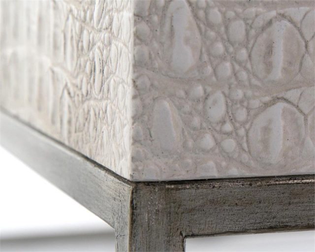 Коктейльный стол John-Richard Kano Cocktail Table