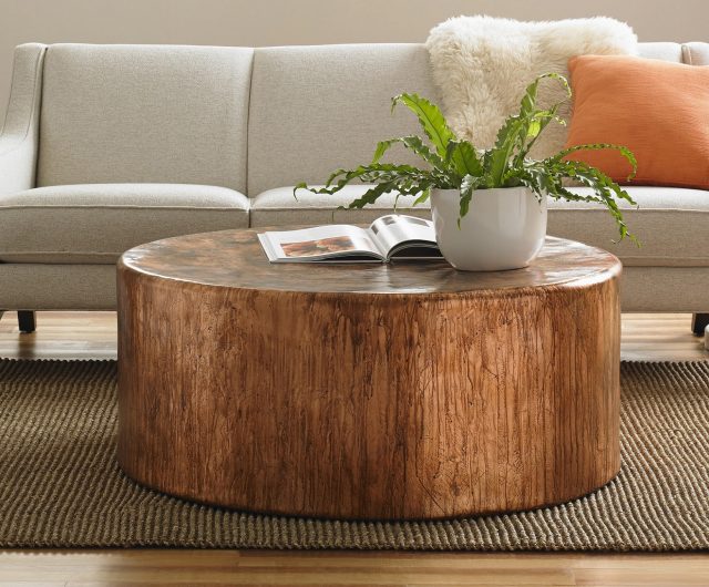 Коктейльный стол Phillips Collection Button Coffee Table Von Braun