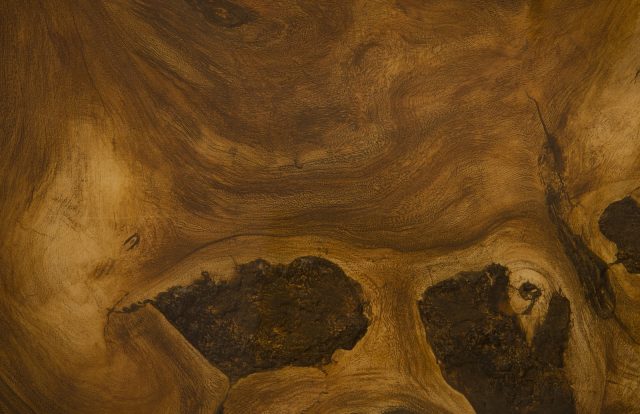 Коктейльный стол Phillips Collection Captured Edge Coffee Table Natural