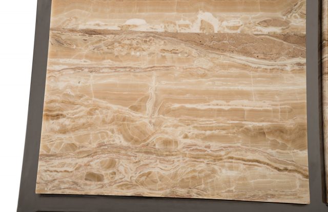 Коктейльный стол Phillips Collection Onyx Coffee Table