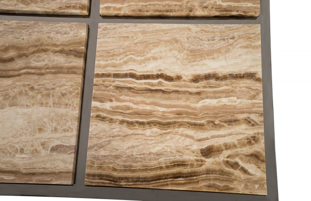 Коктейльный стол Phillips Collection Onyx Coffee Table