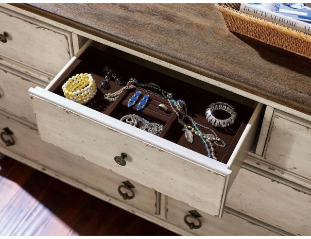 Комод American Drew Drawer Dresser