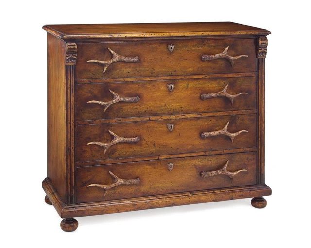 Комод John-Richard Four-Drawer Antler Dresser
