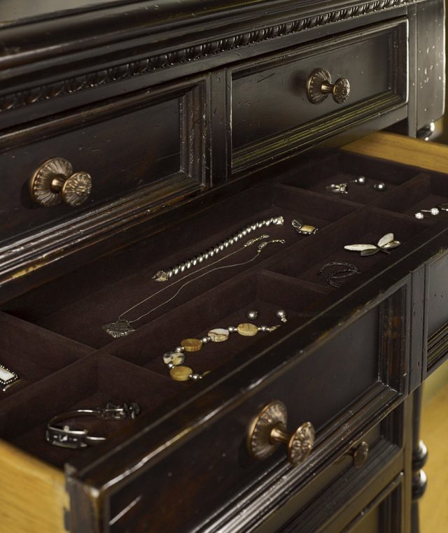 Комод LEXINGTON STONY POINT DRESSER
