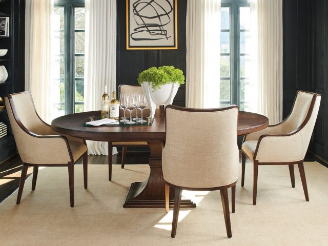 Кресло LEXINGTON Bromley Fully Upholstered Arm Chair