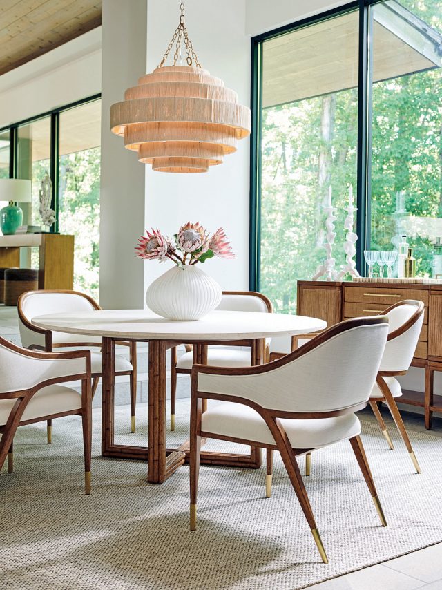 Кресло LEXINGTON Jameson Upholstered Arm Chair