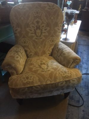 Кресло TETRAD ELGAR CHAIR ROYAL BEIGE