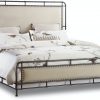 Кровать HOOKER FURNITURE Slumbr