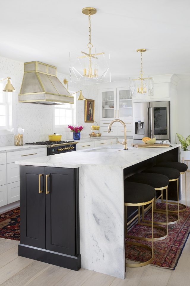 Люстра Hudson Valley Lighting Travis