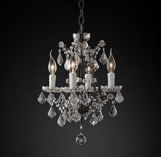 Люстра Restoration Hardware ROCOCO IRON & CLEAR CRYSTAL ROUND 19TH C.