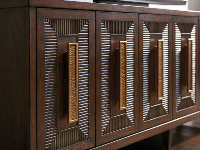 Медиа консоль LEXINGTON Modesto Media Console