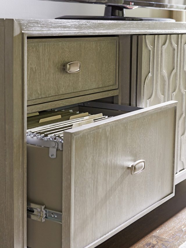 Медиа консоль LEXINGTON REESE MEDIA CONSOLE