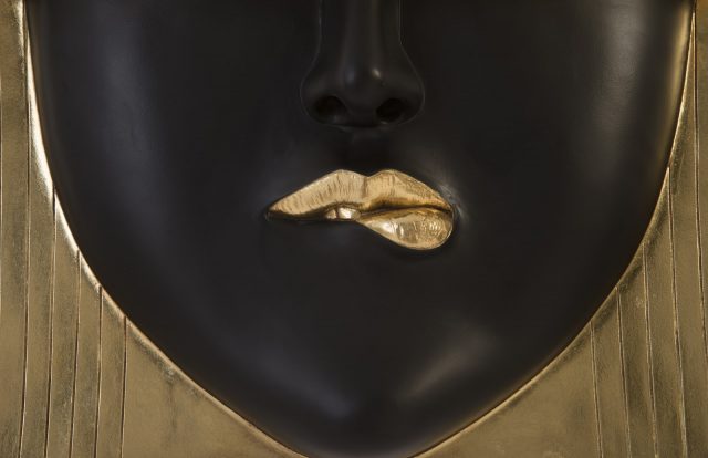 Настенный декор Phillips Collection Fashion Faces Pout Large Wall Art Black/Gold